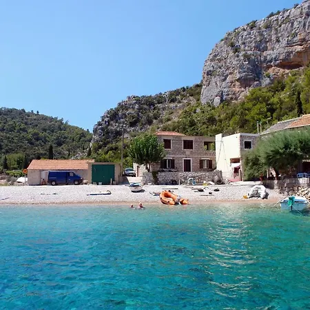 By The Sea Cove Pokrivenik, Hvar - 2069 3* Gdinj