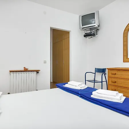 By The Sea Cove Pokrivenik, Hvar - 2069 Gæstehus Gdinj