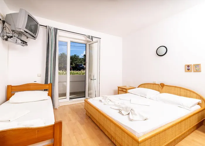 By The Sea Cove Pokrivenik, Hvar - 2069 Vendégház