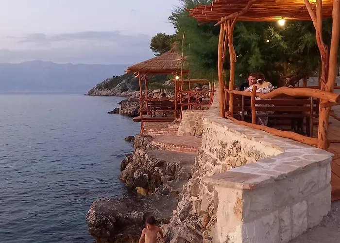 By The Sea Cove Pokrivenik, Hvar - 2069 3* Gdinj