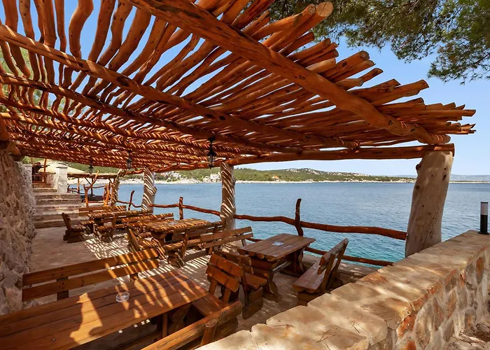 By The Sea Cove Pokrivenik, Hvar - 2069 Vendégház