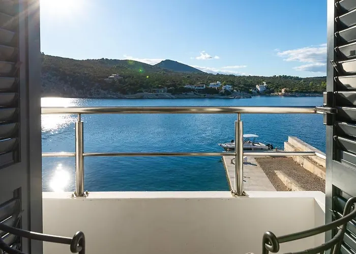 By The Sea Cove Pokrivenik, Hvar - 2069