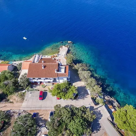 Rooms By The Sea Cove Pokrivenik, Hvar - 2069 3*