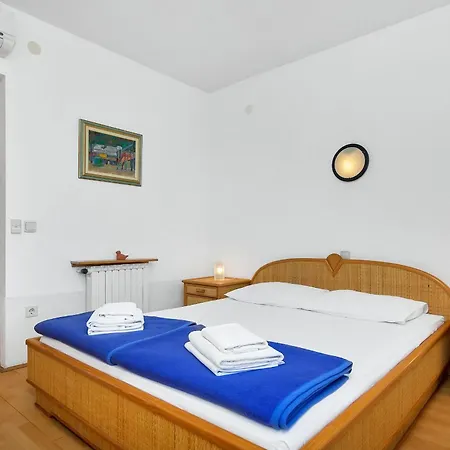 Rooms By The Sea Cove Pokrivenik, Hvar - 2069