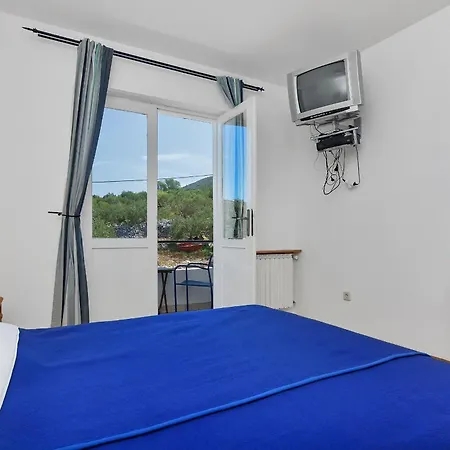 Rooms By The Sea Cove Pokrivenik, Hvar - 2069 Guest house Gdinj